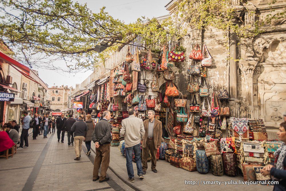  photo 2014-04-18-AgiaSofia-tulips-bazaar-0267.jpg