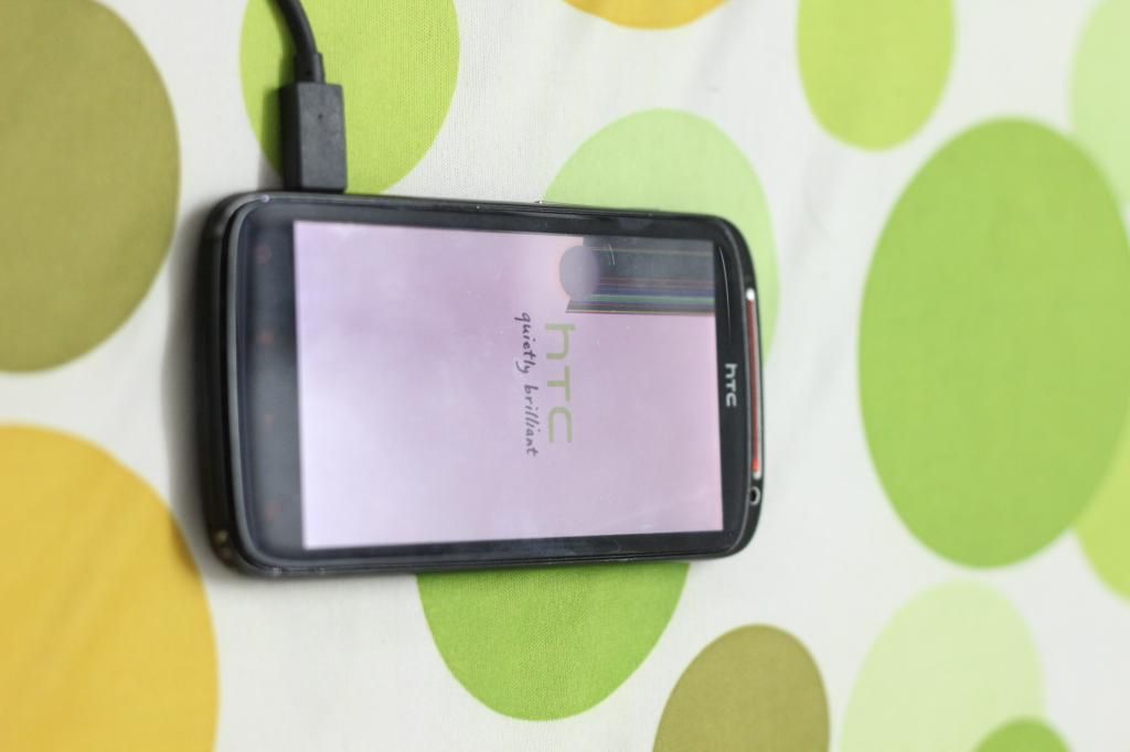 HTC sensation cấn màn hình, HTC wirefire sạc không vào - 3