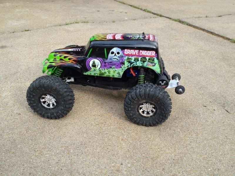 Grave Digger build up from parts